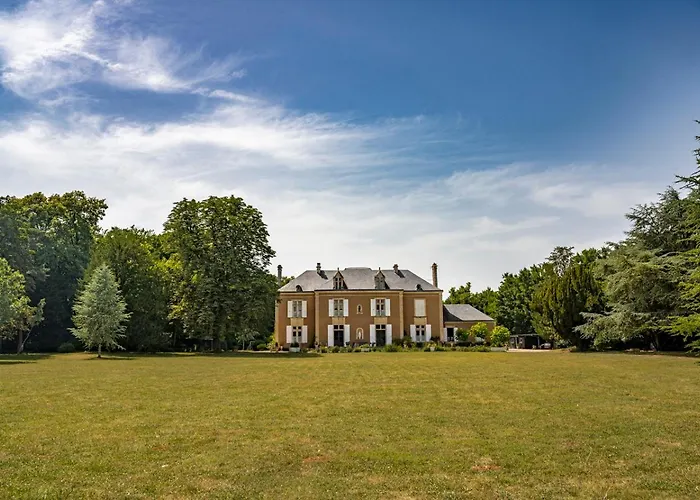 Mini Royal 3* Sainte-Gemme-la-Plaine