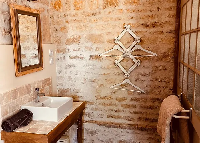 بيت ضيافة Mini Royal Sainte-Gemme-la-Plaine